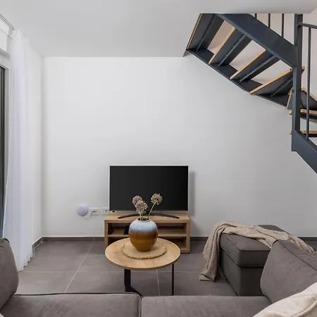 Nice Home In Kraljevica With Wifi * Kraljevica